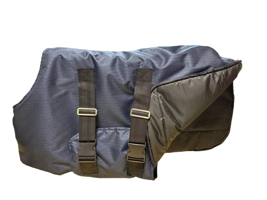 【馬服】当歳馬冬用・中綿200g｜600D防水オックスフォード・バックル留め